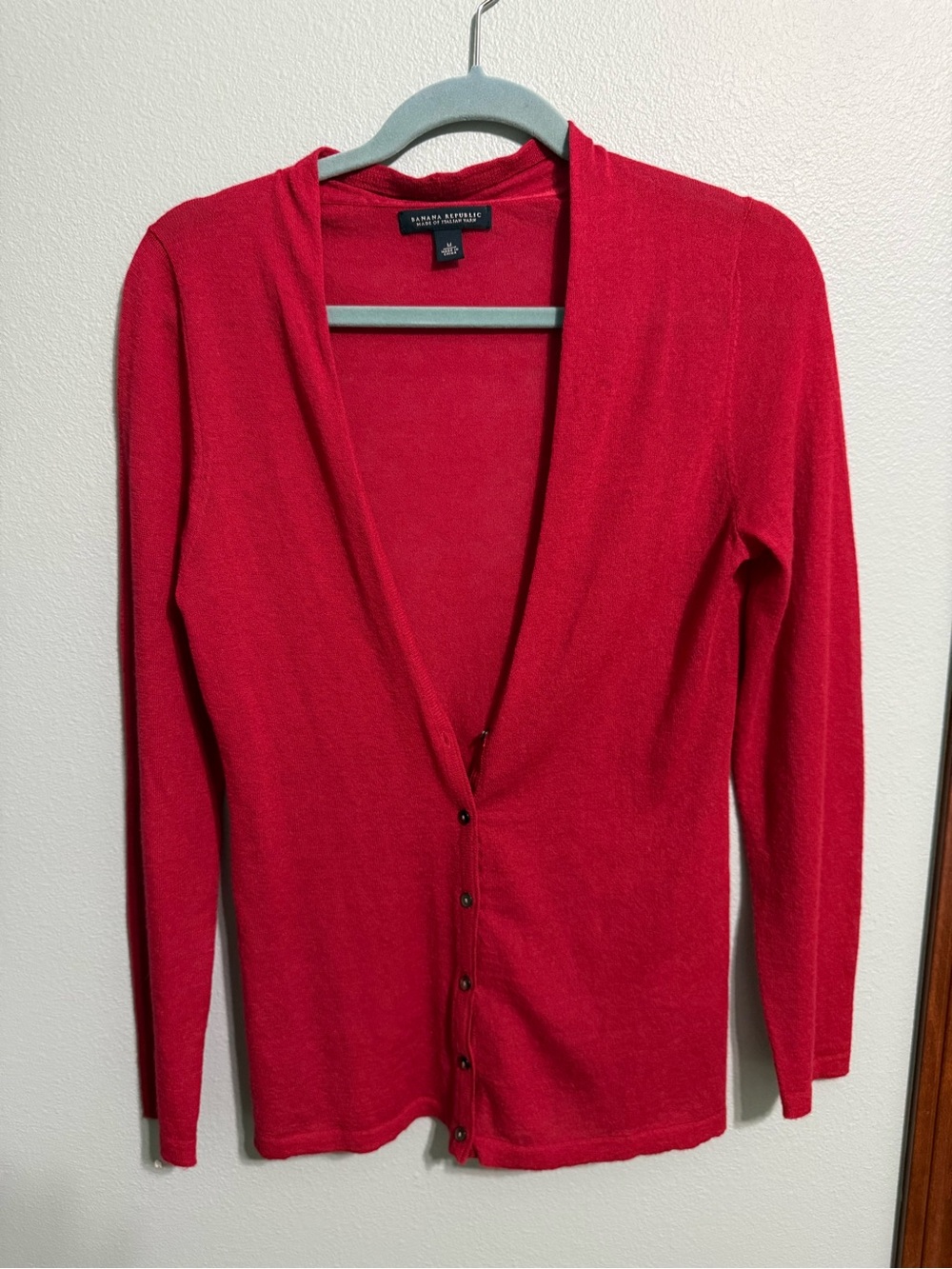 Banana Republic Fine Italian Yarn Wool Blend V-Neck Cardigan Sweater Red Size M